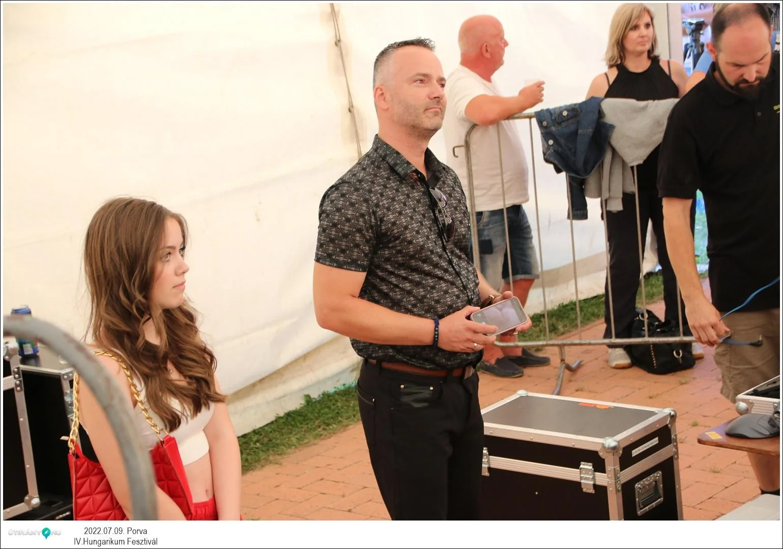 Fotók, Útirány.hu: