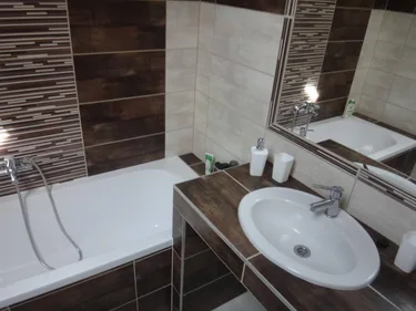 Emeleti standard háromágyas szoba