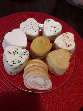 Házi tej, sajtok borítóképe