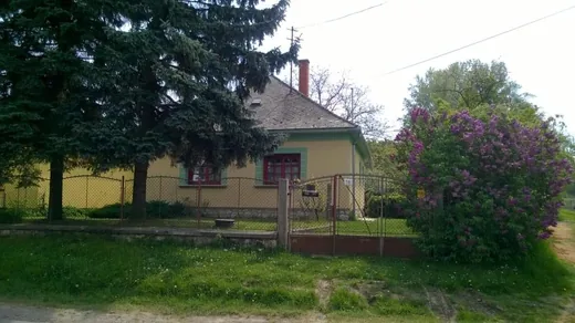 'Bakonyszentlászlói Krójer Vendégház' cikk borítóképe