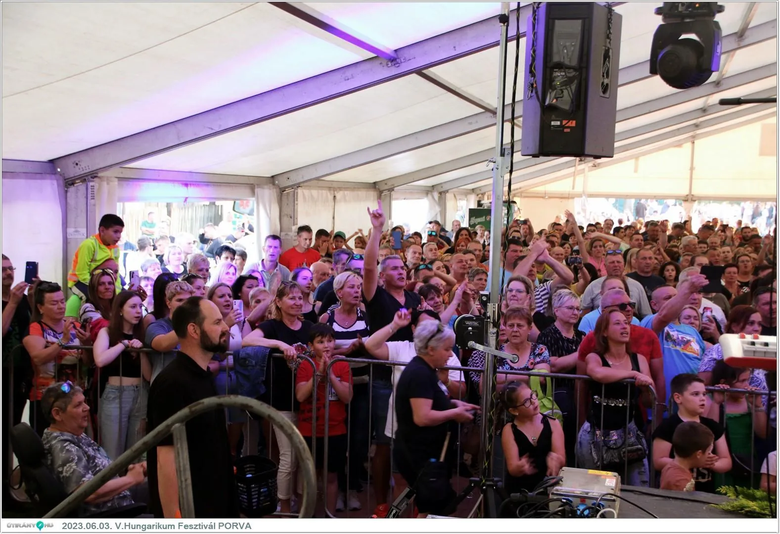 Fotók, Útirány.hu