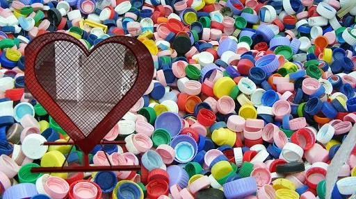 'Jótékonysági Kupakgyűjtő Akció' cikk borítóképe