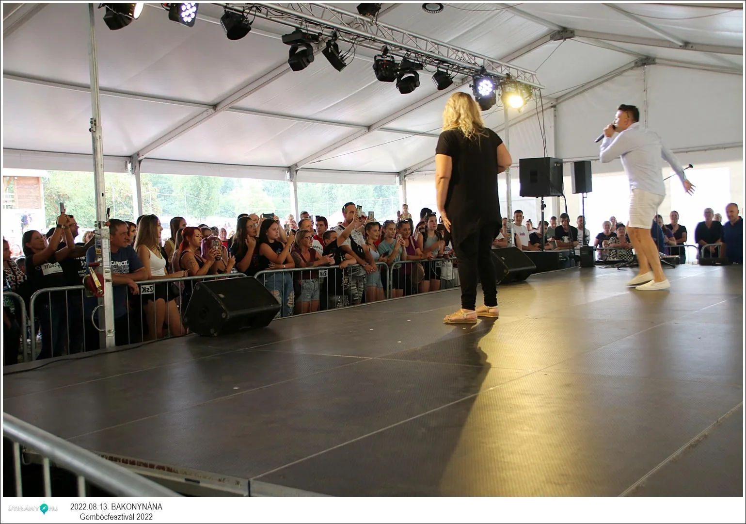 Fotók, Útirány.hu: