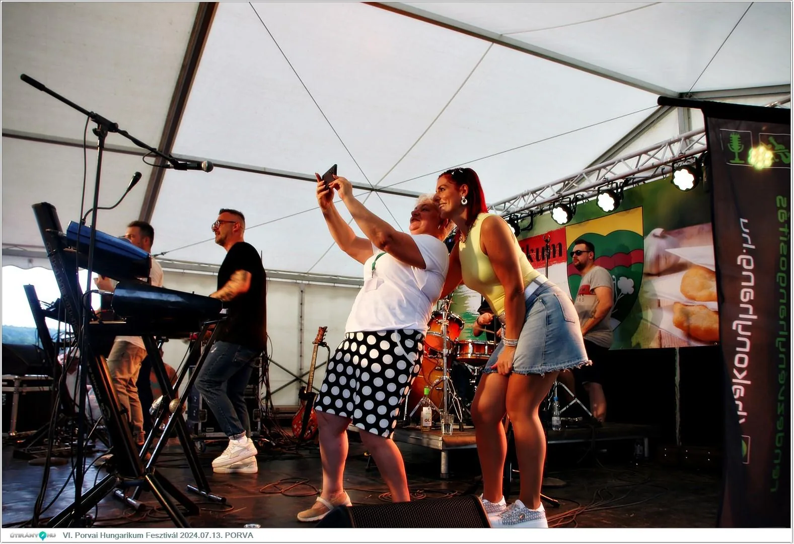 Fotók, Útirány.hu