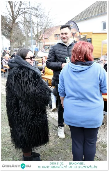 XI. BAKONYBÉLI HAGYOMÁNYŐRZŐ FALUSI DISZNÓVÁGÁS