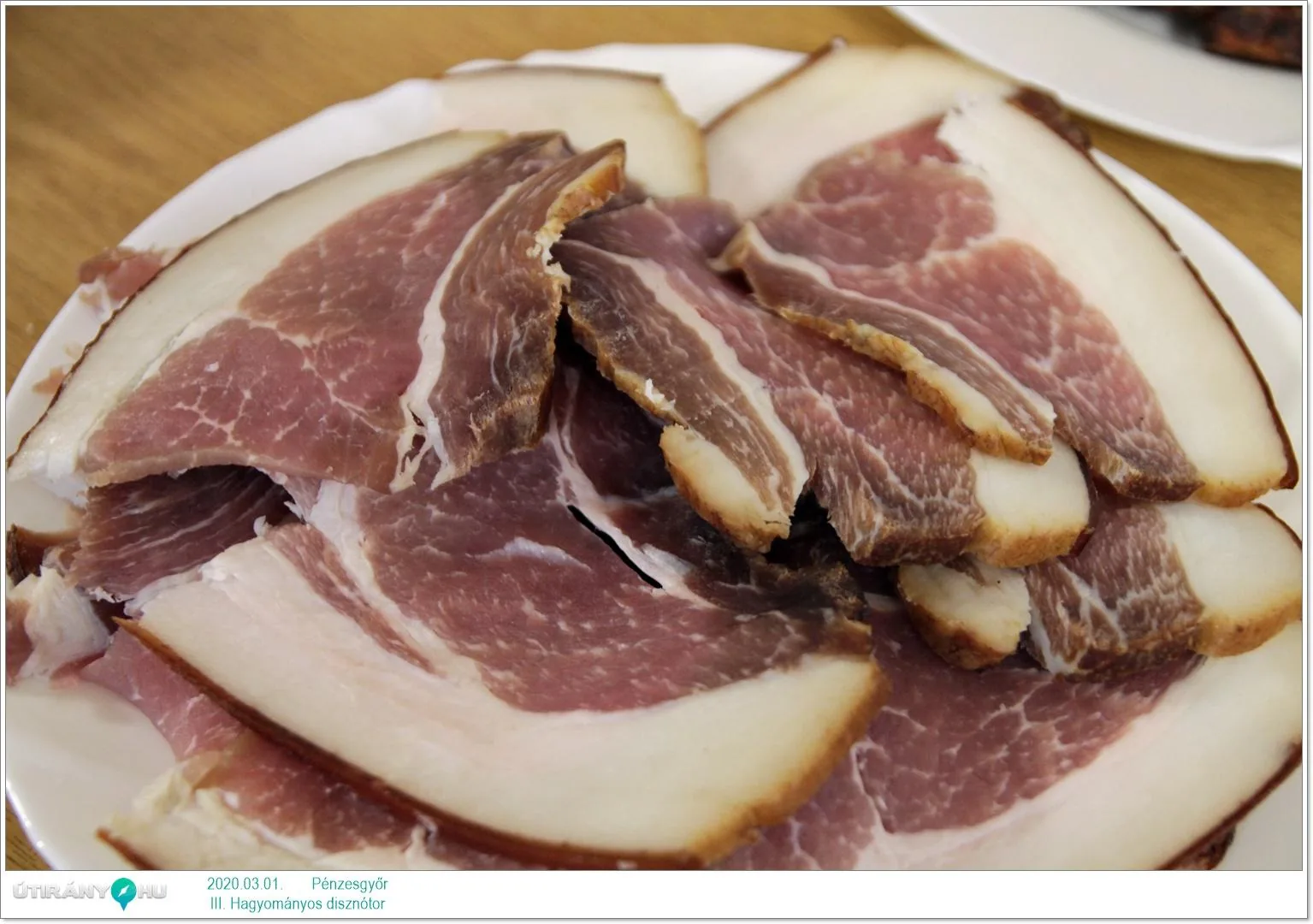 III. Hagyományos disznótor / Képek: Útirány.hu