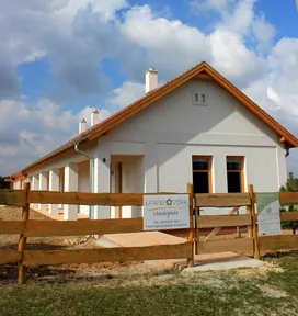 Naprózsa Vendégház borítóképe