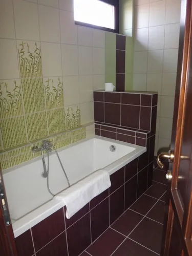 Földszinti standard franciaágyas szoba