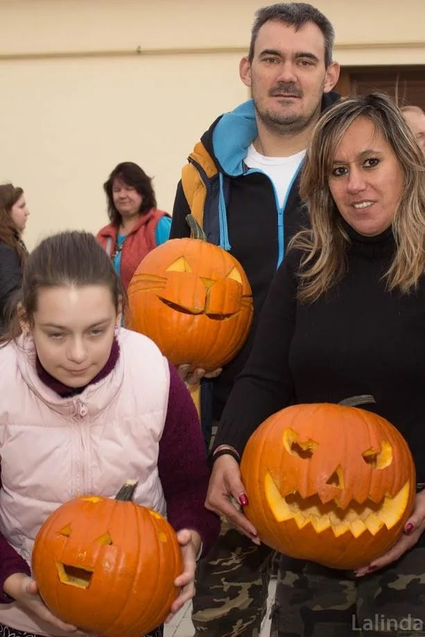 Fotók 2 album: Babai Lalinda