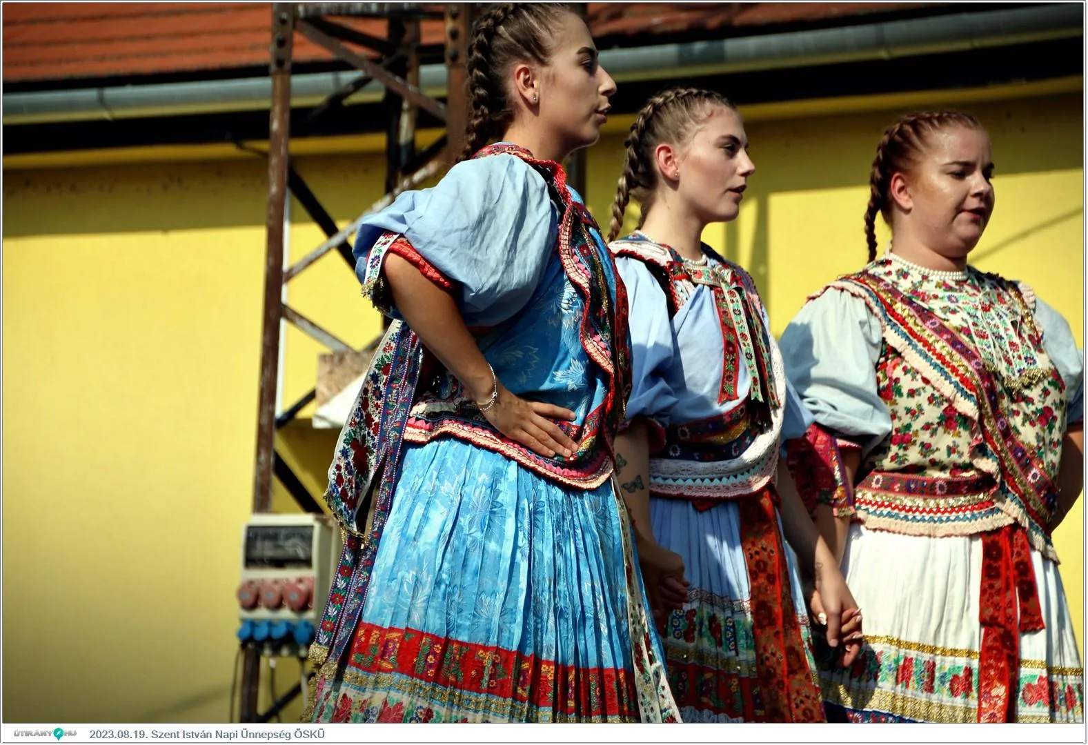 Fotók, Útirány.hu /délután, este /: