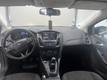 Belső referencia képek