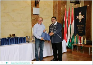 Díjkiosztó, szentelés, avatás, felvonulás