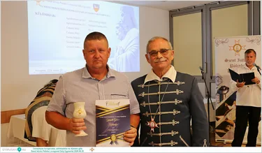 Ünnepélyes lovagavatás, pálinkaáldás és díjátadó gála