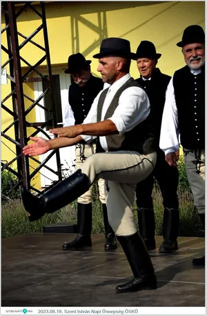 Fotók, Útirány.hu /délután, este /: