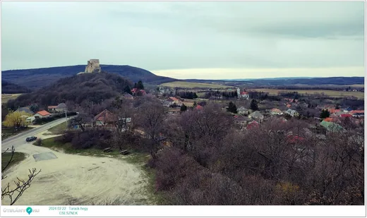 'Tarack-hegy (kilátó pont)' cikk borítóképe