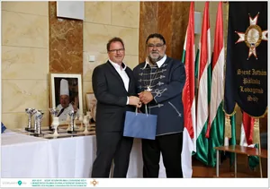 Díjkiosztó, szentelés, avatás, felvonulás