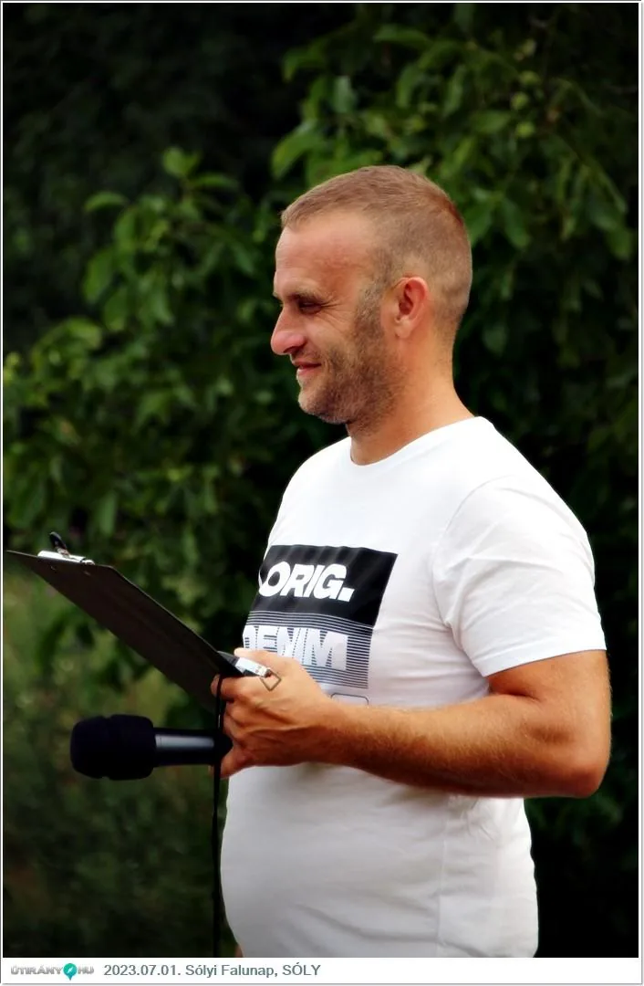 Fotók, Útirány.hu: