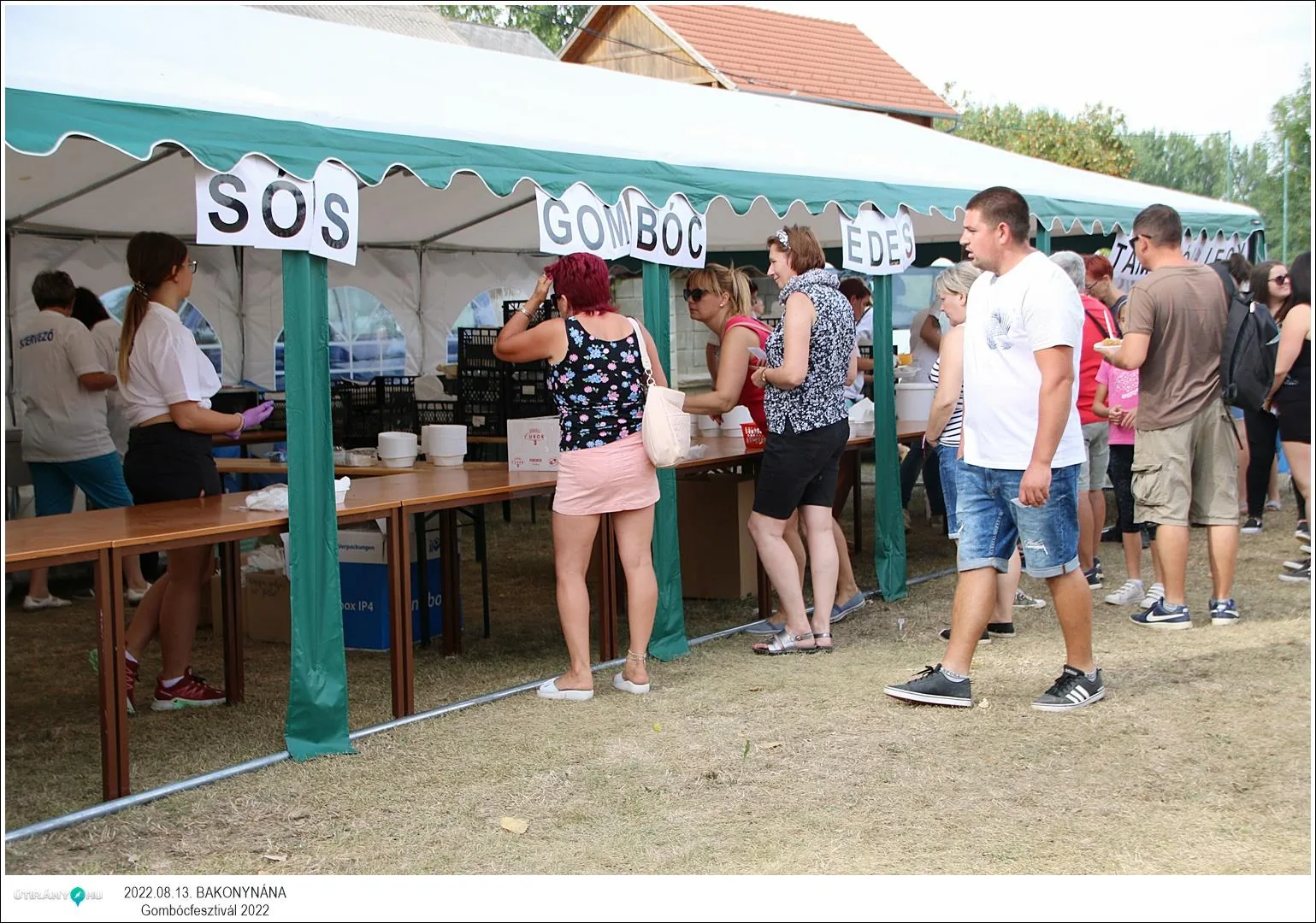 Fotók, Útirány.hu: