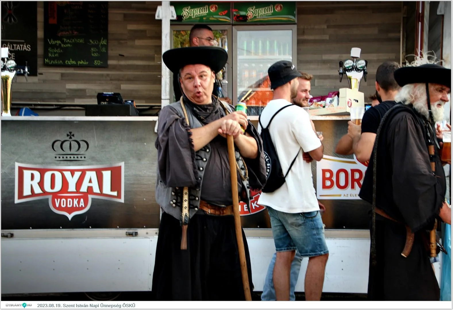 Fotók, Útirány.hu /délután, este /: