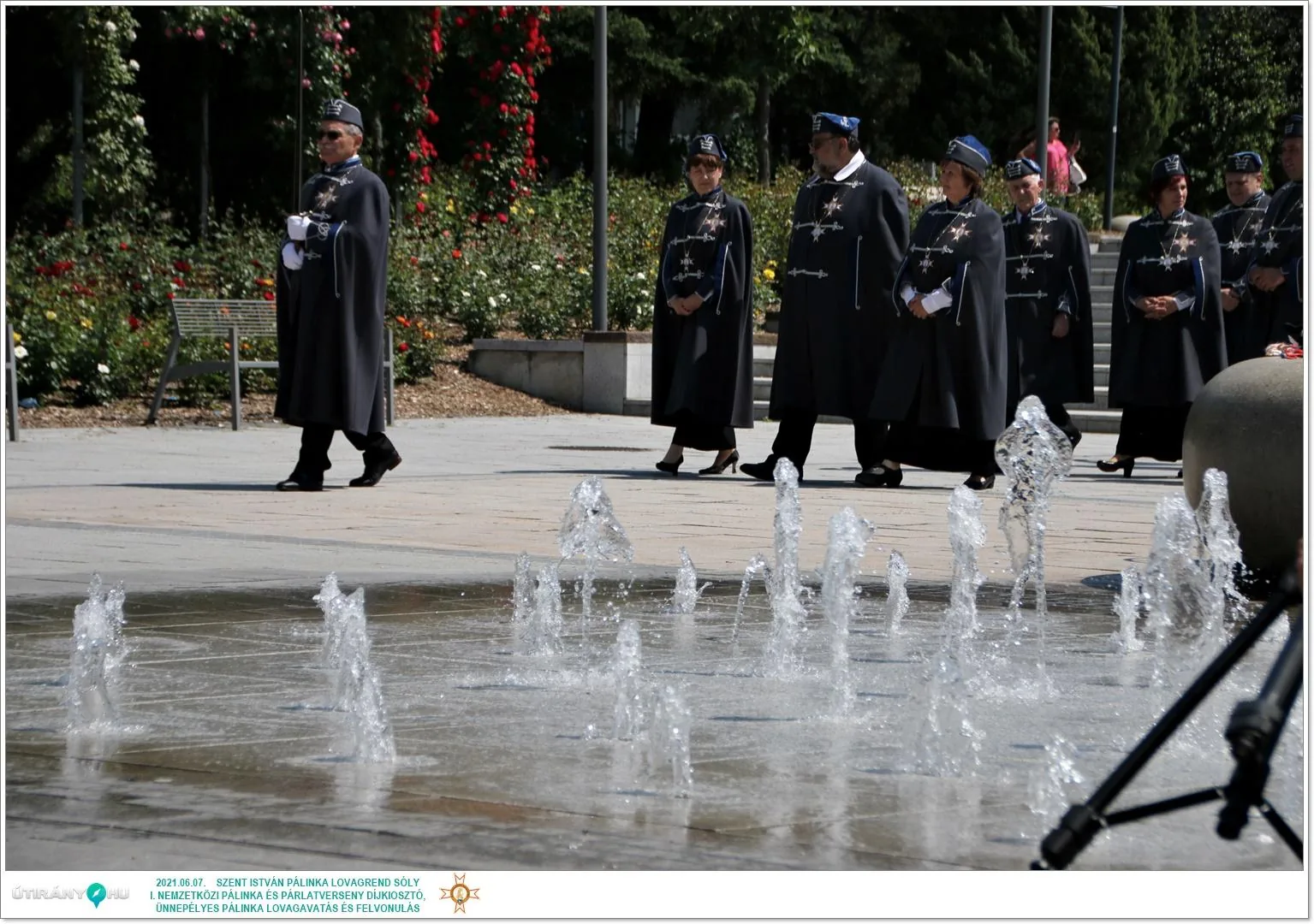 Díjkiosztó, szentelés, avatás, felvonulás