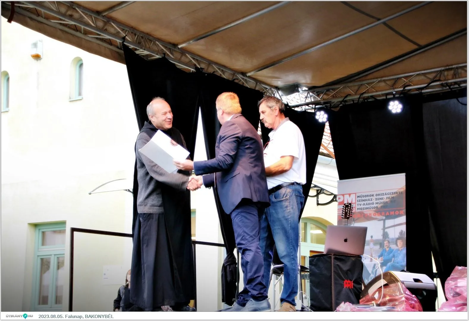 Fotók, Útirány.hu