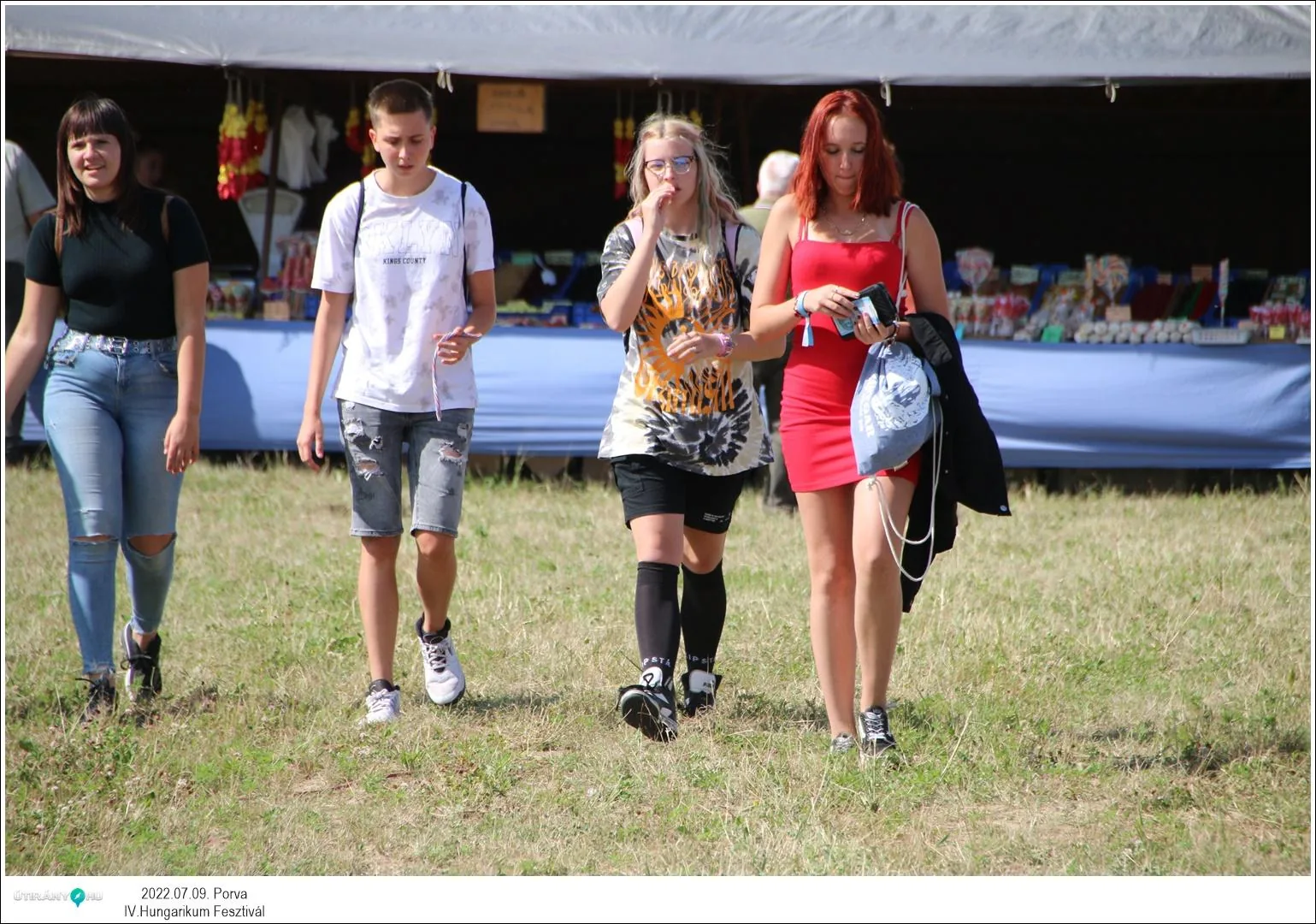 Fotók, Útirány.hu: