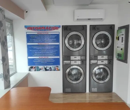 'Wash & Chill Önkiszolgáló Mosoda' cikk borítóképe