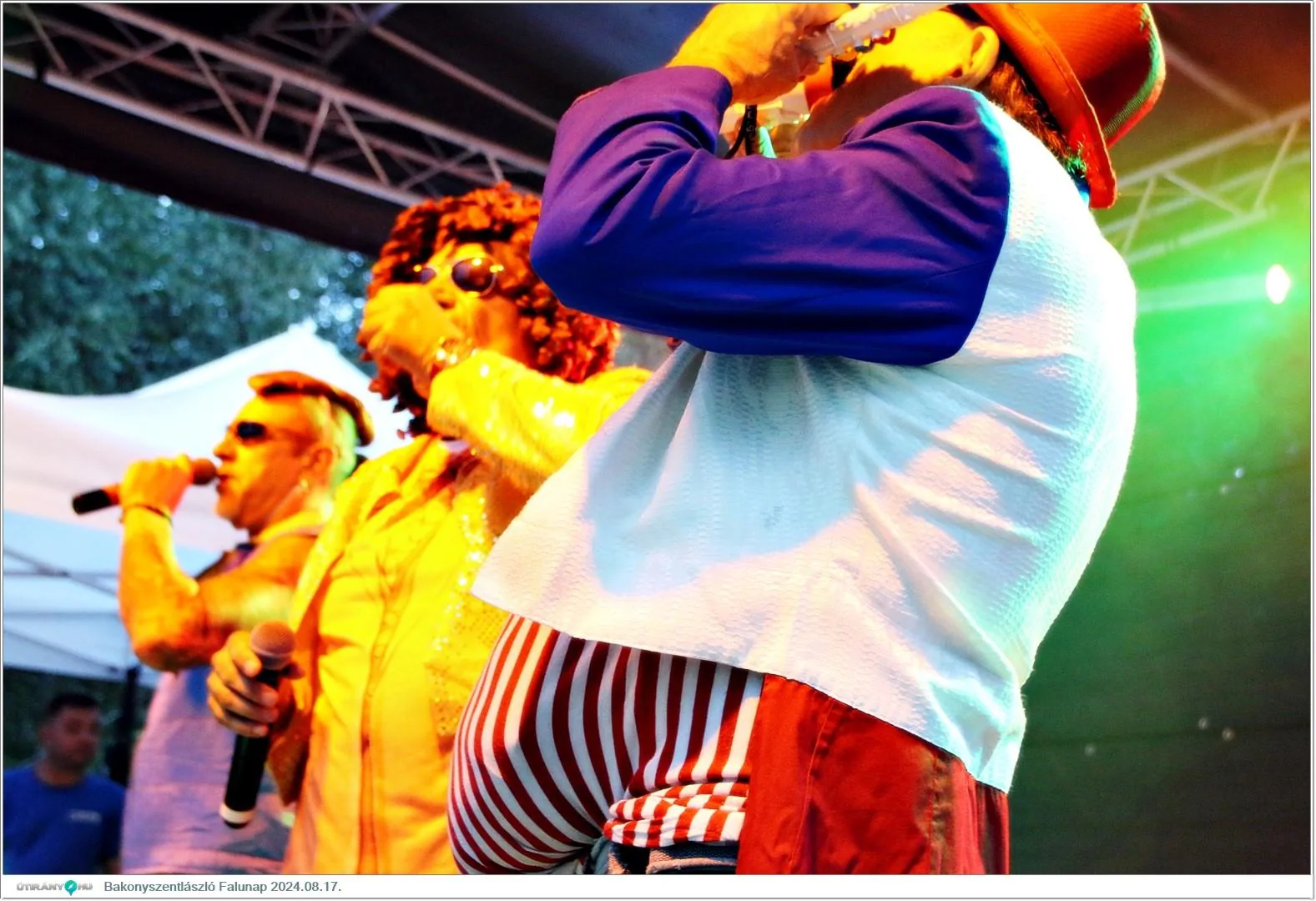 Fotók, Útirány.hu