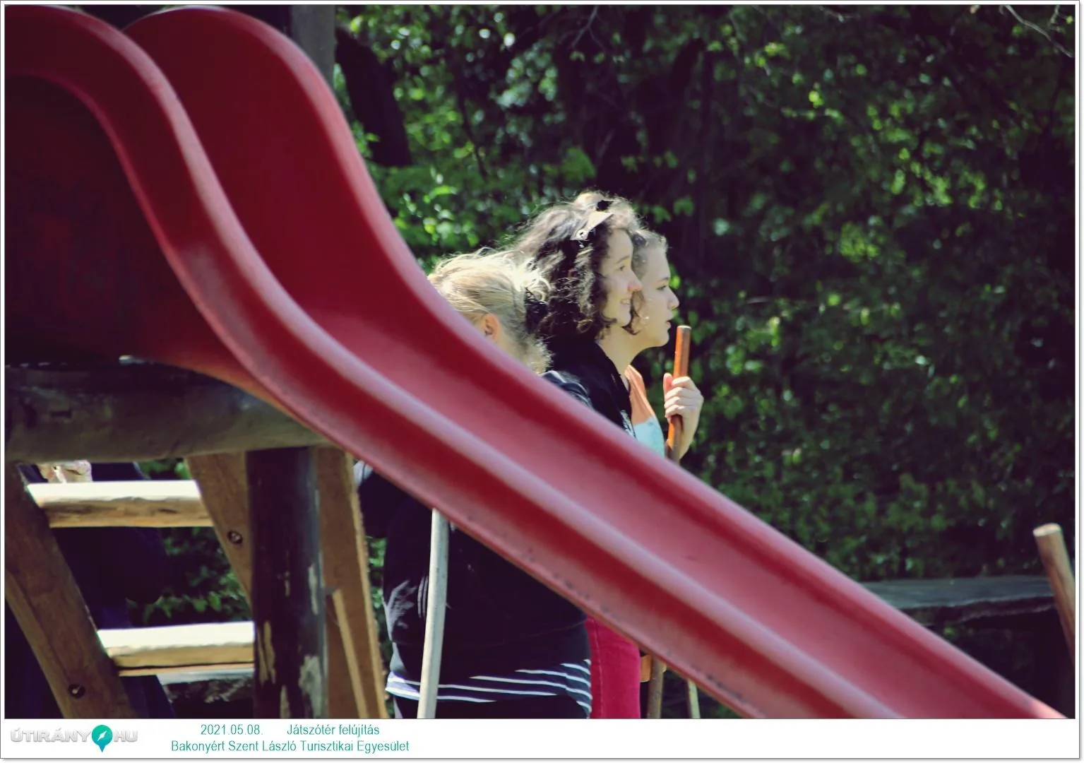 Játszótér felújítás 2021 / Fotók: Útirány.hu