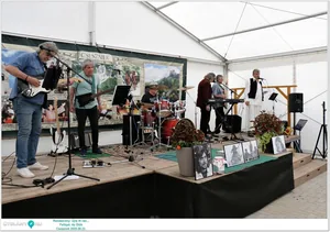 Képek: Útirány Fellépő: Az Ötök