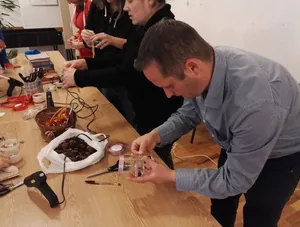 Kézműves foglalkozás