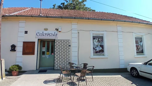 'Hangulat Cukrászda' cikk borítóképe