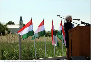  Az Összetartozás Hídjának átadási ünnepsége