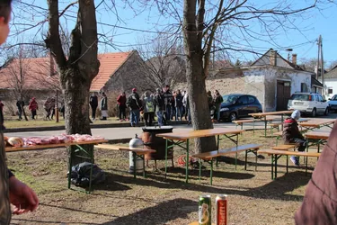 III. Falusi disznóvágás beszámoló fotókkal