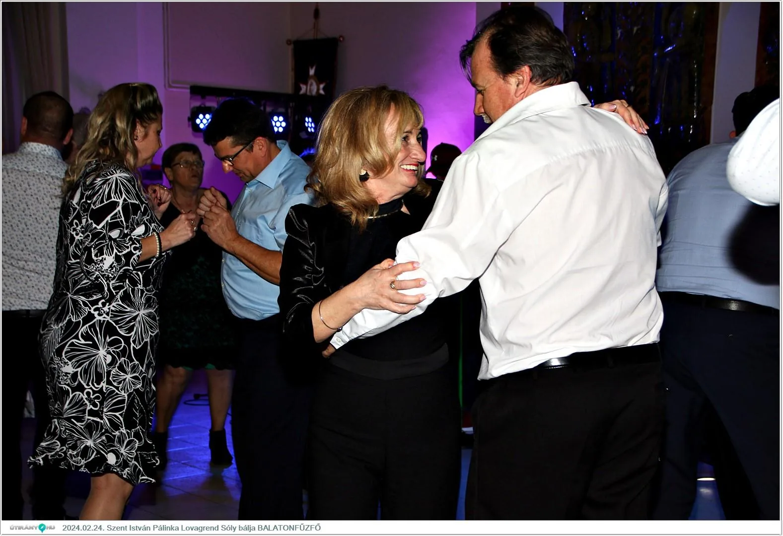 Fotók, Útirány.hu