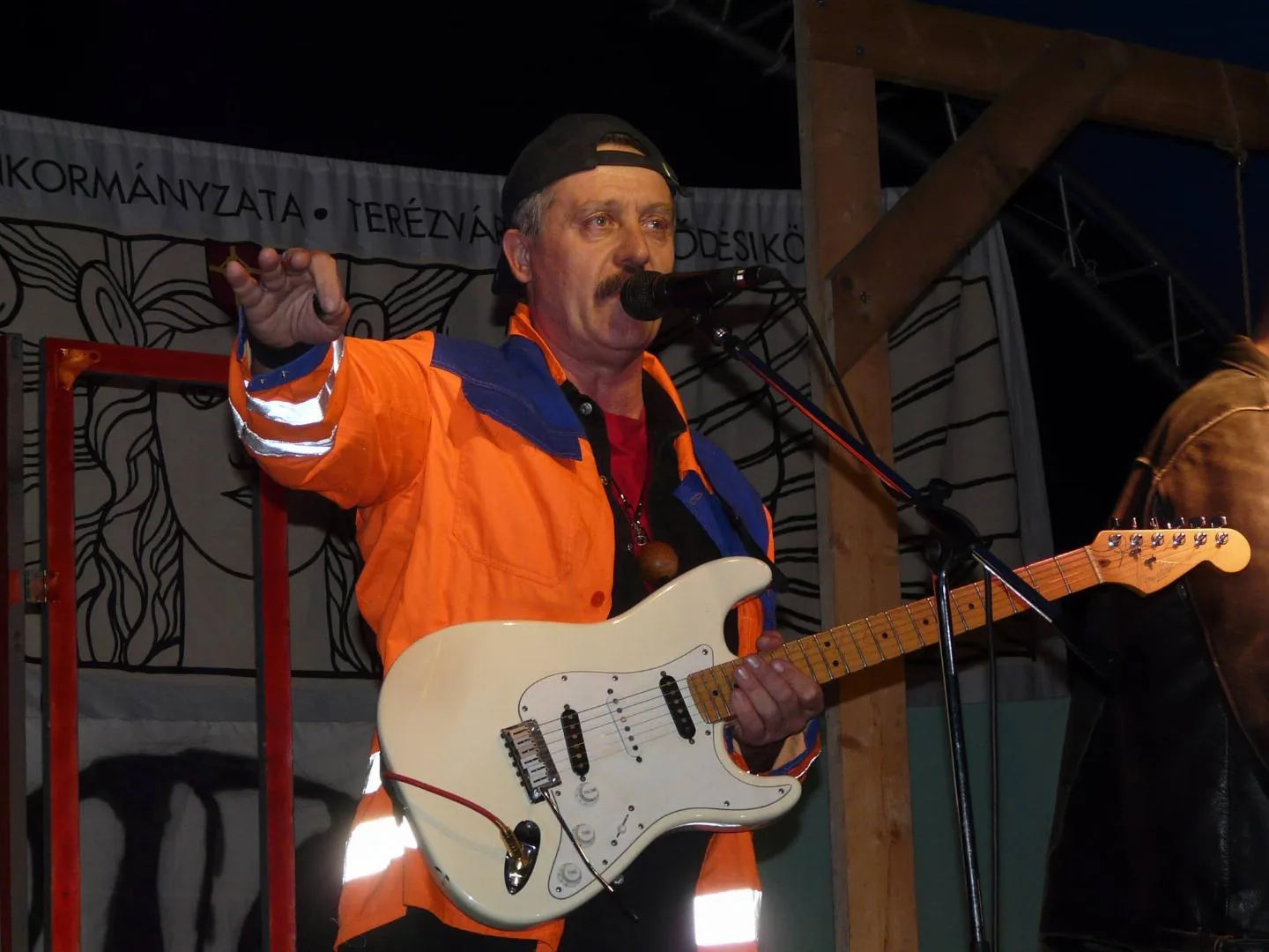 Előadó művészeink