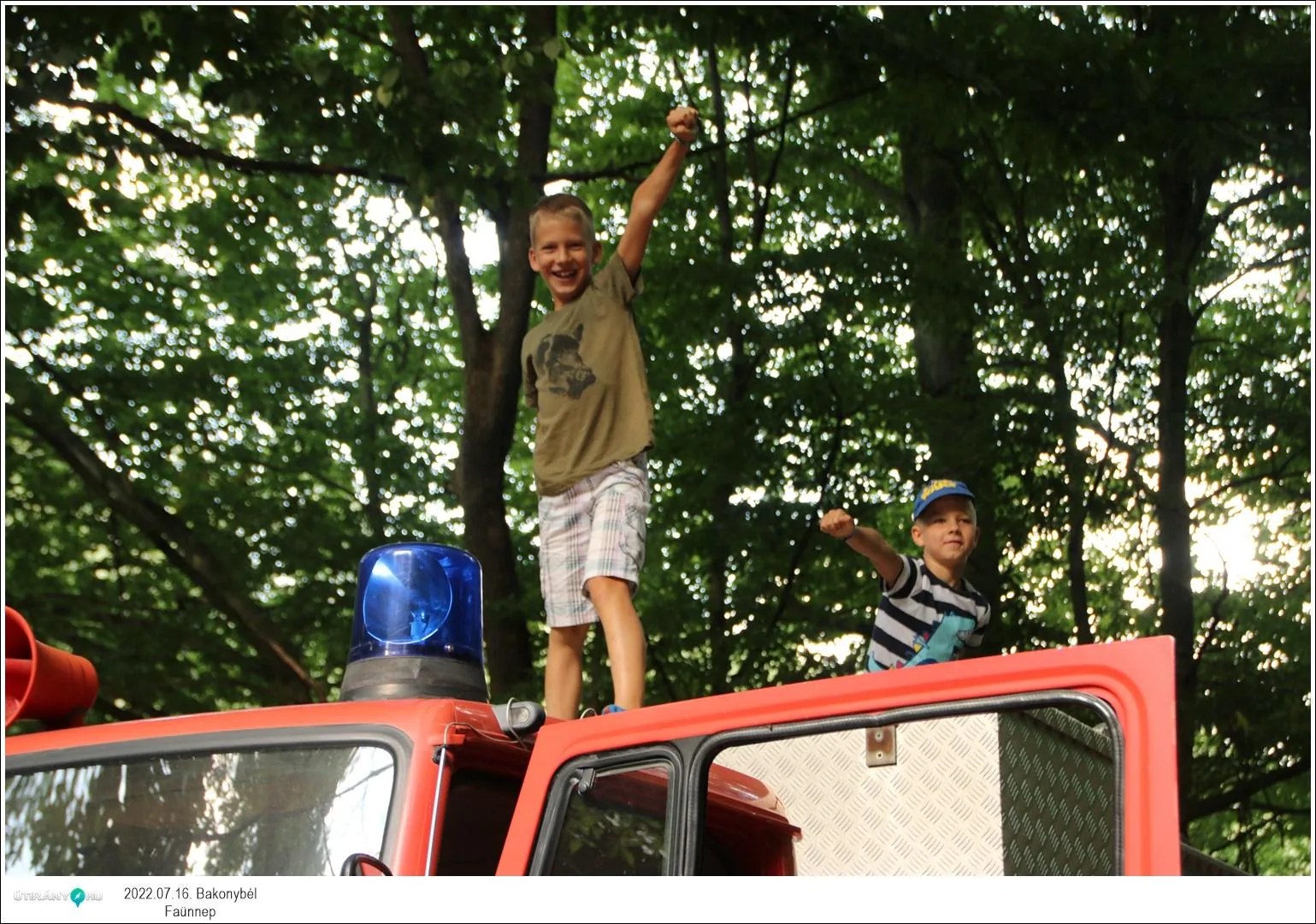 Fotók, Útirány.hu: