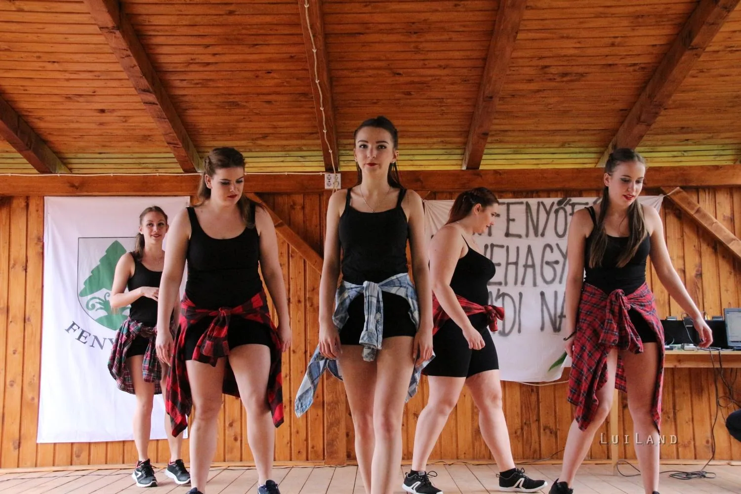 Fotók és kisfilm: Útirány.hu