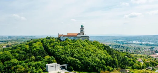 'A Pannonhalmi Főapátság közeli programjai' cikk borítóképe