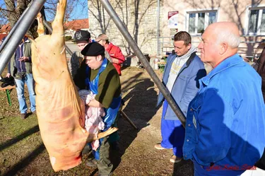 III. Falusi disznóvágás beszámoló fotókkal
