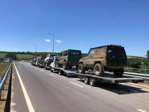 'Autómentés, gépszállítás' cikk borítóképe