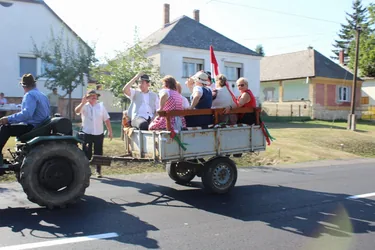 Szüreti felvonulás és utcabál