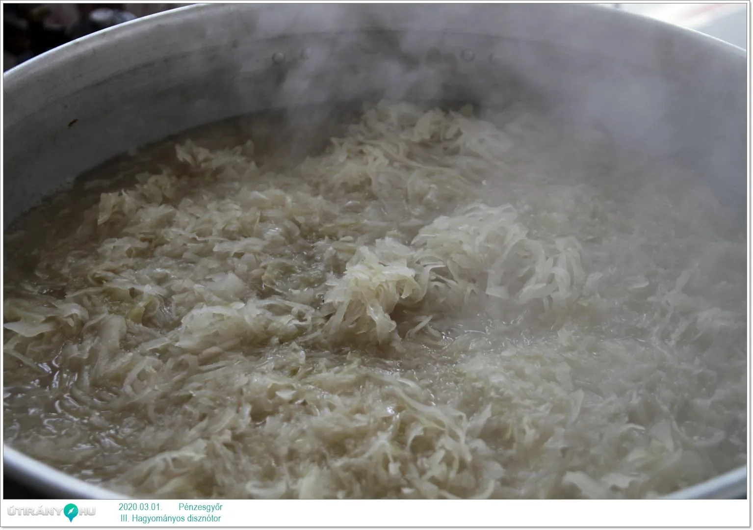 III. Hagyományos disznótor / Képek: Útirány.hu