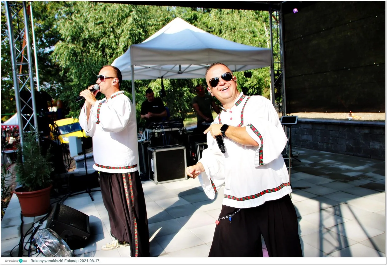 Fotók, Útirány.hu